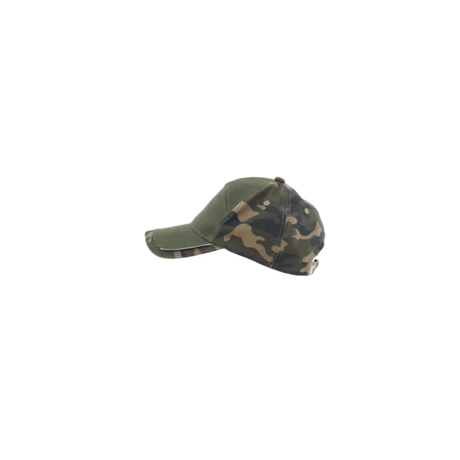HAT WITH NAIL CAMOUFLAGE