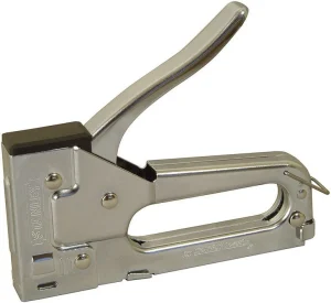 STAPLER GUN A STANLEY 6-TR